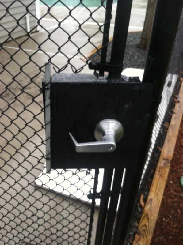 Steel And Chain Link Fencing Fence Solutions Inc